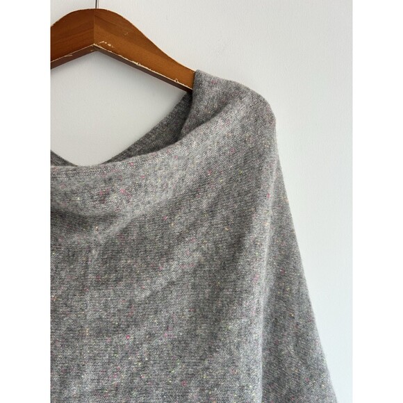 Claudia Nichole Women's 100% Cashmere Poncho Sweater Topper O/S Soft Luxury - Picture 3 of 6